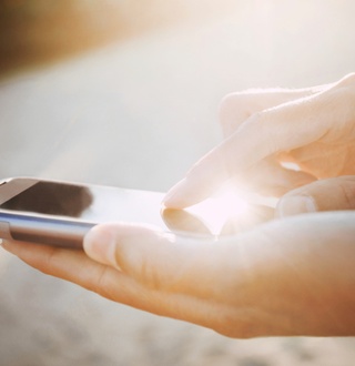 The Perks and Perils of Effortless Communication in the Workplace